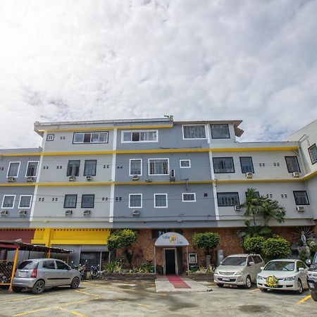 Value Star Inn Dagupan City Bagian luar foto